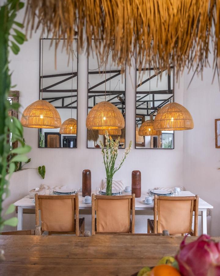 Villa Yogi Surf 2 Canggu Exteriör bild