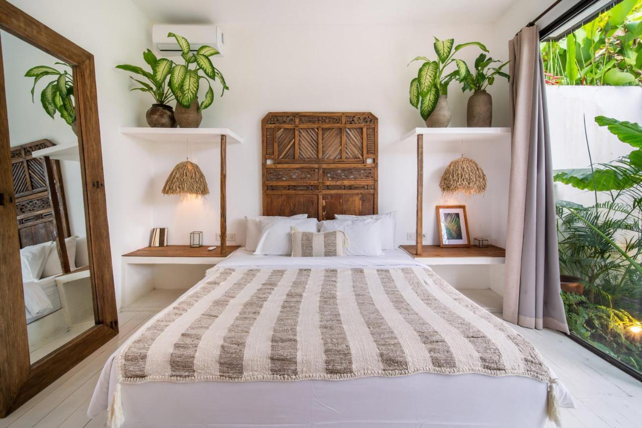 Villa Yogi Surf 2 Canggu Exteriör bild